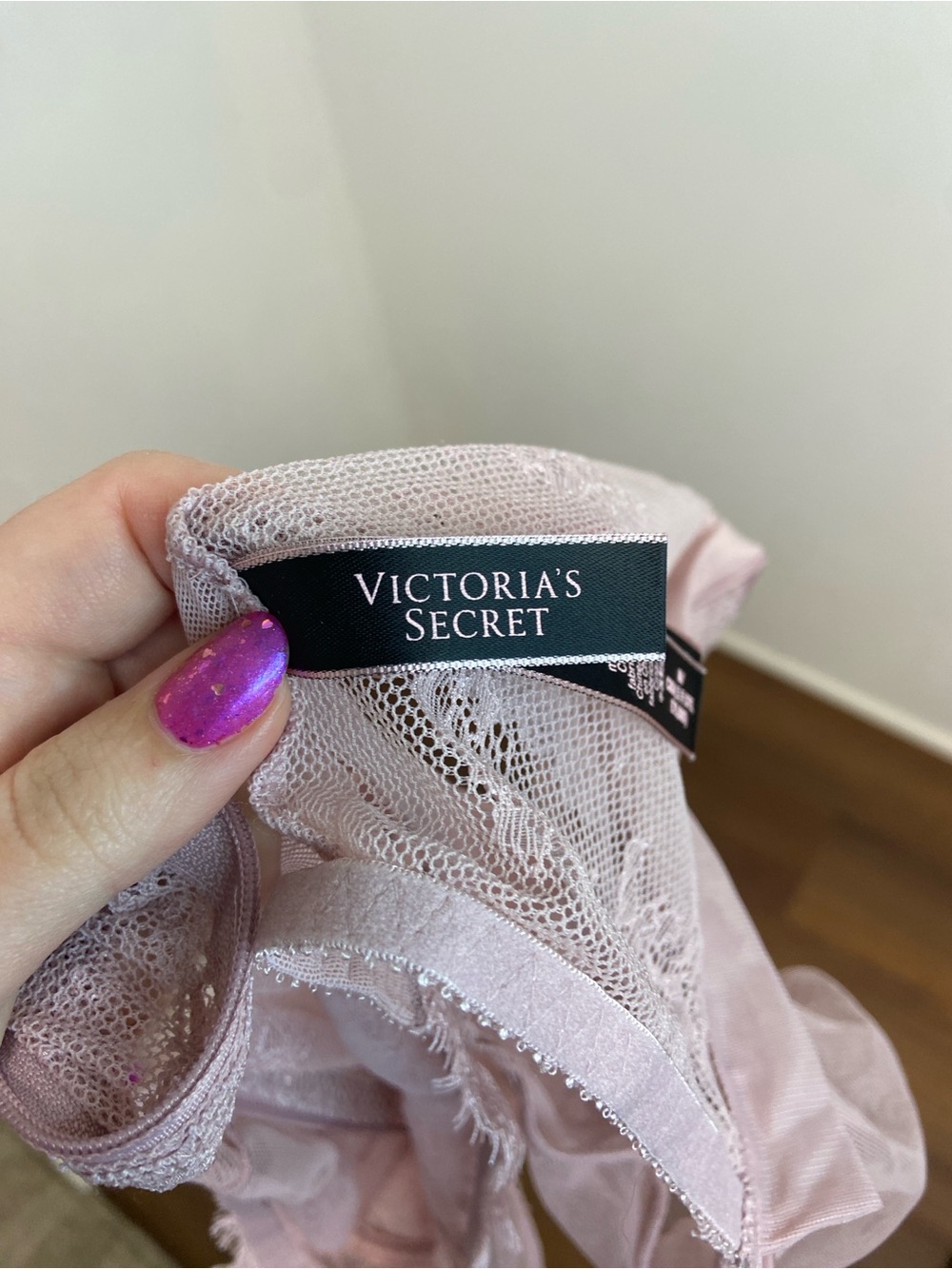 Victoria's Secret Lace Mesh Crop Camisole in Dusty Rose Medium Top Shirt Pink - Picture 13 of 15